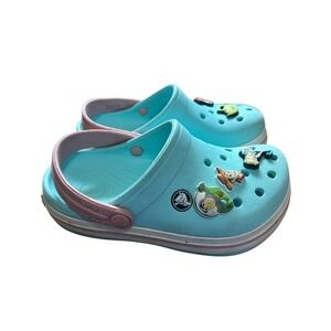 Crocs Kids Clogs‎ Size J1 Light Blue Pink Toy Story Charms Cute Shoes